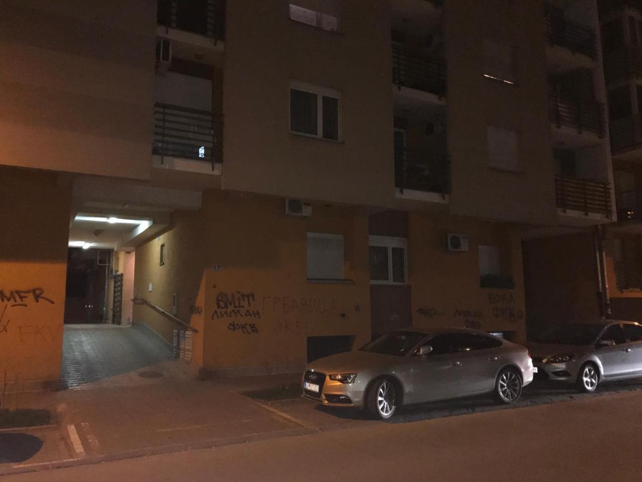 Lux New White Apartment 诺威萨 外观 照片